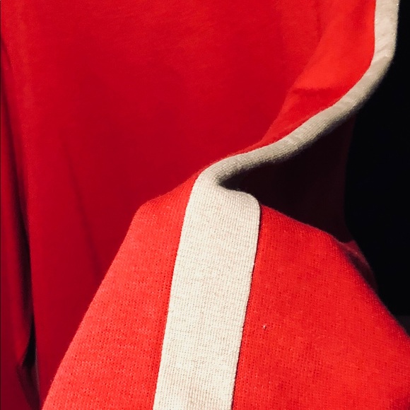 NWOT -CATHERINES RED and GOLD TRIMMED SWEATER 1X - Picture 4 of 6